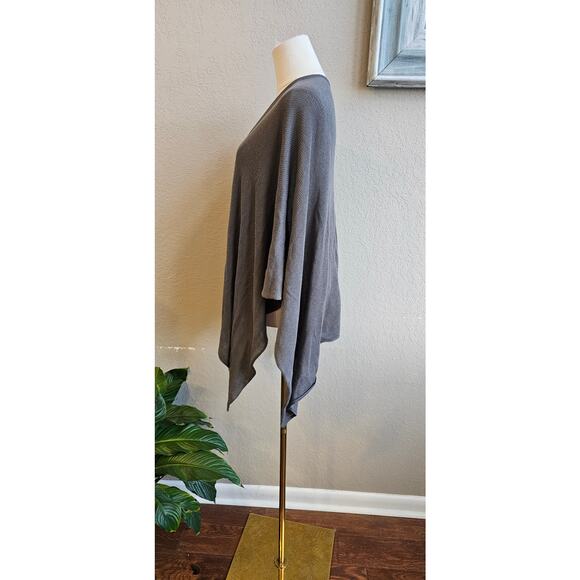 Wooden Ships Open Poncho Kimono Cardigan Sweater Women Size S/M Gray Knit Drapey - Picture 3 of 6